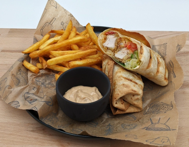 Tortilla s kuřecími stripsy