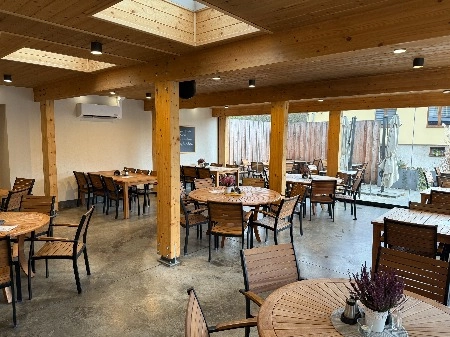 prostory-restaurace-29
